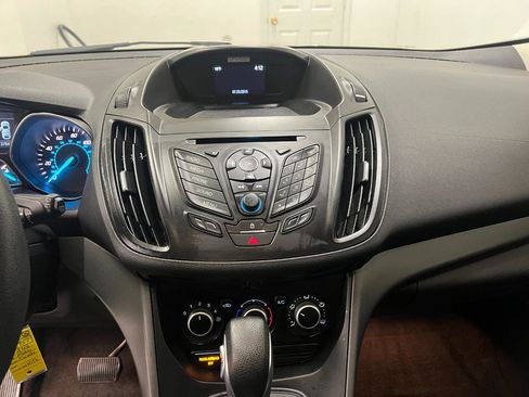 Used 2016 Ford Escape S image 29