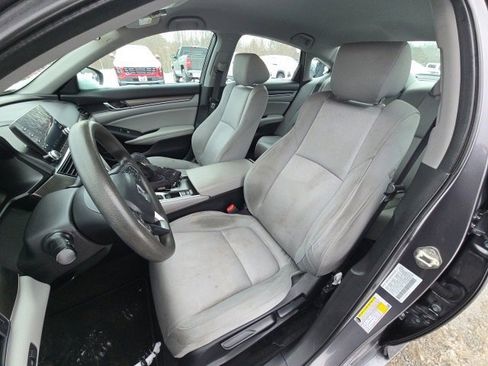 Used 2019 Honda Accord LX image 17