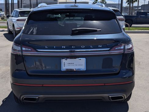 Used 2022 Lincoln Nautilus Reserve FWD image 3