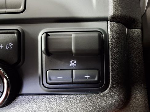 Used 2025 Chevrolet Tahoe Premier RWD image 22