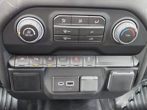 New 2026 Chevrolet Silverado 1500 W/T w/ WT Value Package image 20