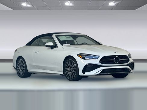 New 2026 Mercedes-Benz CLE 450 4MATIC Cabriolet image 7