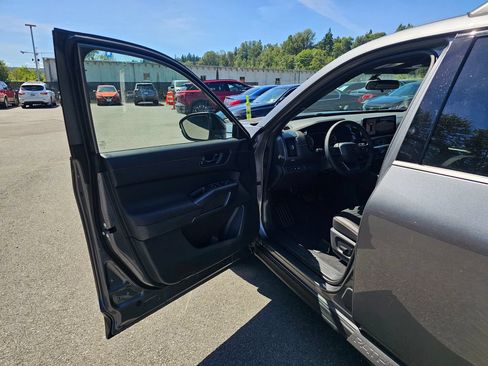 New 2026 Nissan Pathfinder Rock Creek w/ Rock Creek Premium Package AWD/4WD image 19