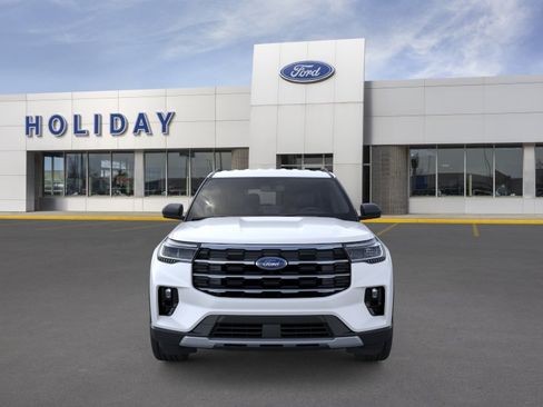 Used 2026 Ford Explorer Active w/ Active Comfort Package AWD/4WD image 7