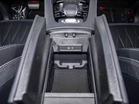 New 2026 Mercedes-Benz GLE 53 AMG 4MATIC Coupe image 23