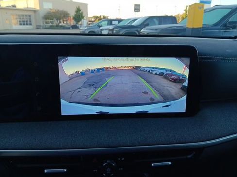 New 2026 Nissan Kicks SV w/ SV Premium Package image 17