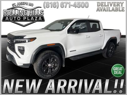 Used 2024 GMC Canyon Elevation w/ Trailering Package