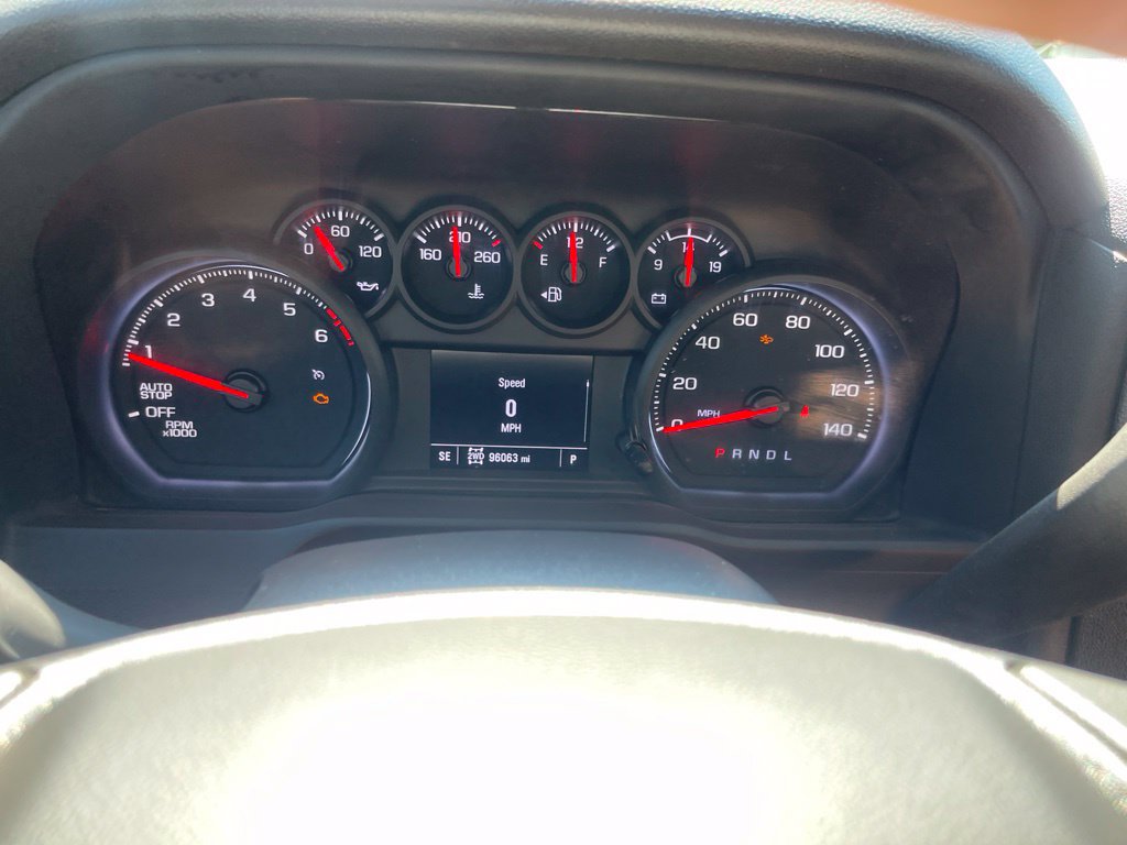 Used 2023 Chevrolet Silverado 1500 Custom AWD/4WD image 18