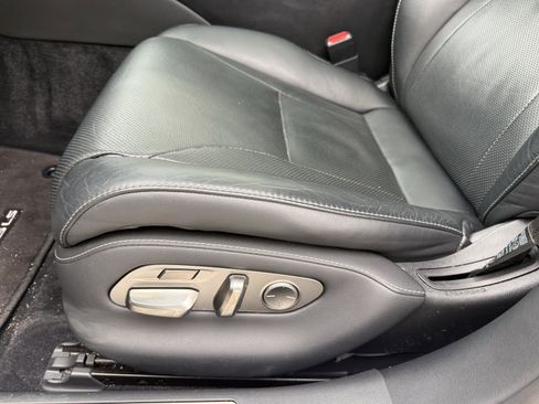 Used 2020 Lexus LS 500 image 29