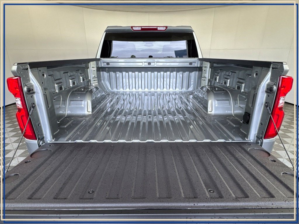 New 2026 Chevrolet Silverado 1500 RST AWD/4WD image 11