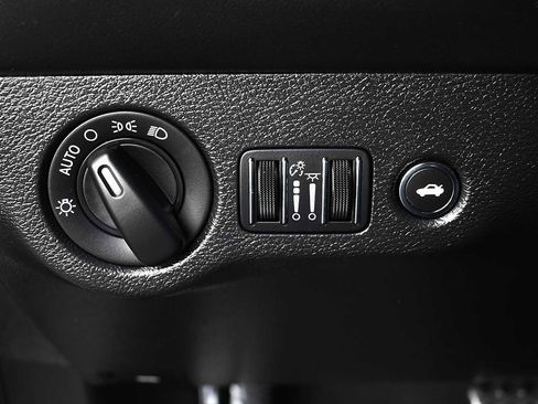 Used 2023 Dodge Challenger SRT Hellcat w/ Driver Convenience Group image 26