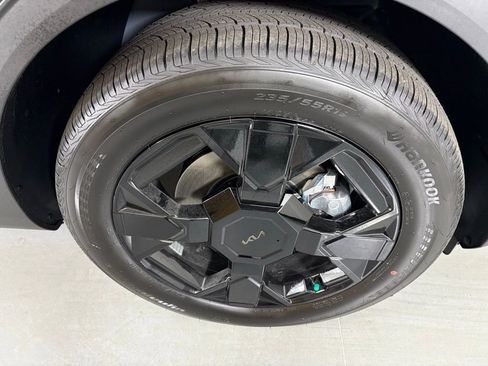 New 2026 Kia Sportage X-Line image 10