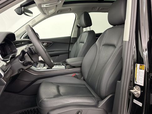 Used 2023 Audi Q7 3.0T Premium Plus w/ Premium Plus Package AWD/4WD image 5