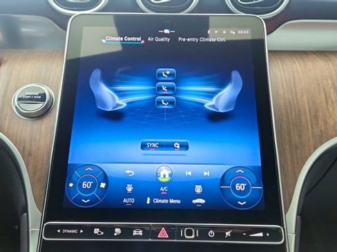 Used 2025 Mercedes-Benz GLC 350e 4MATIC w/ AMG Line image 54