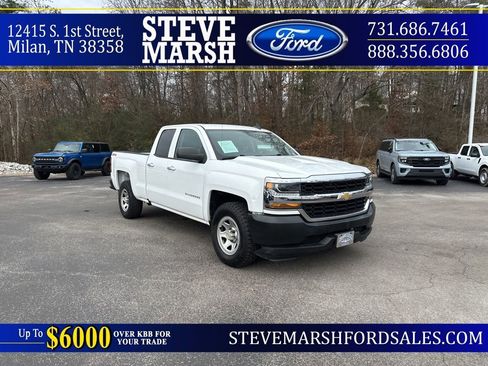 Used 2018 Chevrolet Silverado 1500 W/T w/ Trailering Package image 1
