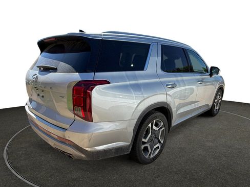 Used 2024 Hyundai Palisade Limited AWD/4WD image 5