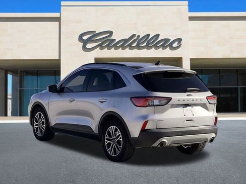 Used 2020 Ford Escape SEL image 7