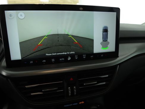 Used 2023 Ford Escape Active w/ Tech Pack #1 FWD image 12