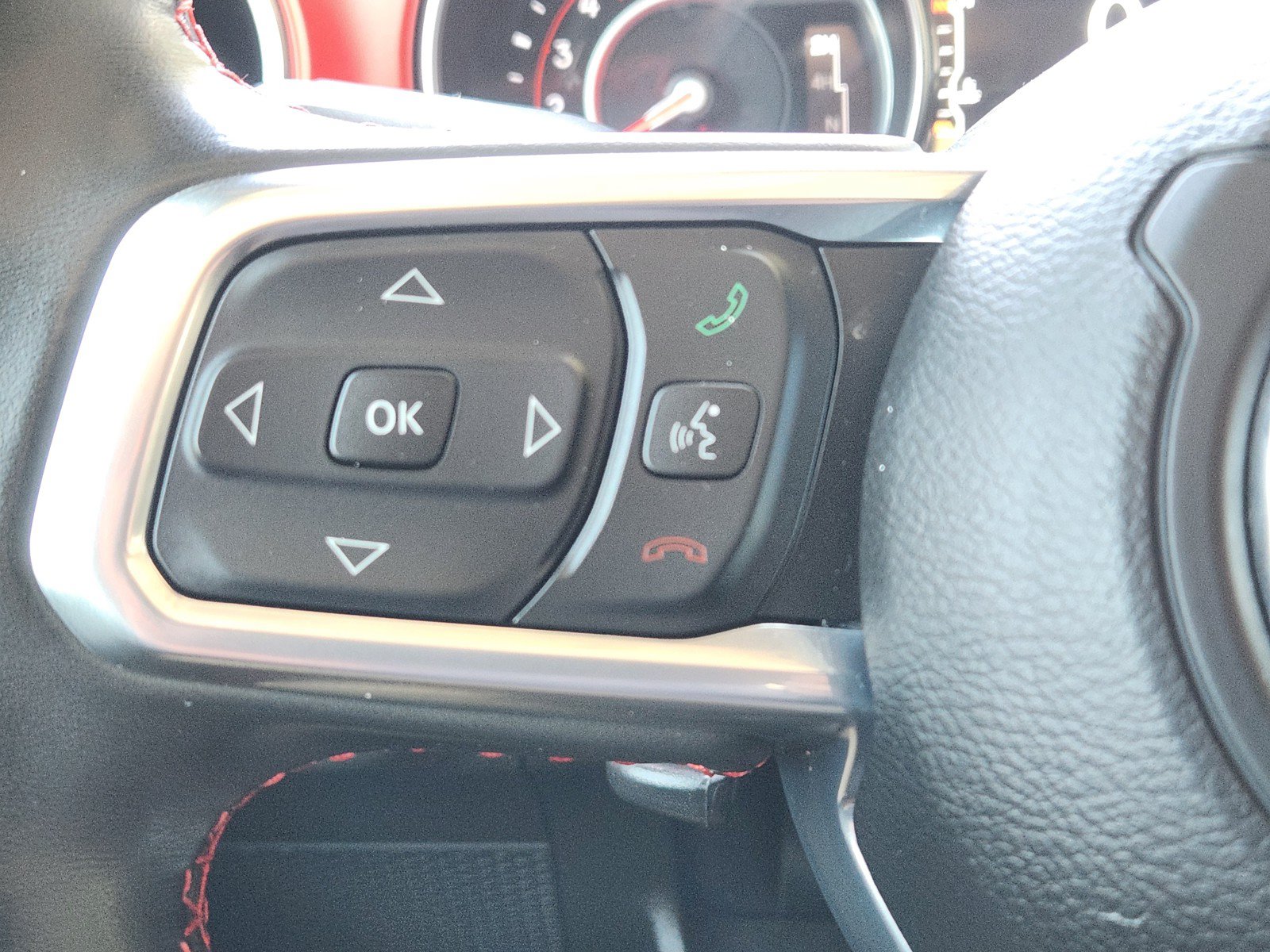 Used 2022 Jeep Wrangler Unlimited Rubicon w/ LED Lighting Group AWD/4WD image 21
