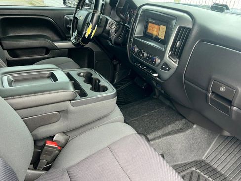 Used 2015 Chevrolet Silverado 3500 LT w/ LT Convenience Package image 12