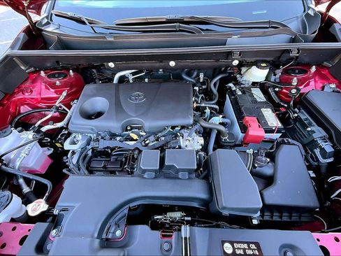 Used 2025 Toyota RAV4 LE image 10