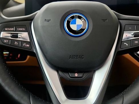 Used 2023 BMW i4 eDrive35 w/ Premium Package RWD image 58