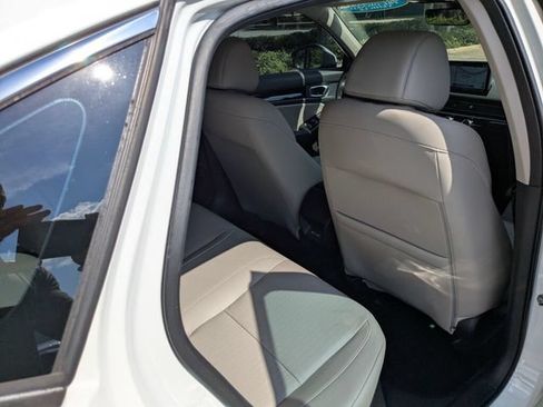 Certified 2024 Honda Civic Touring image 38