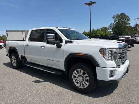 Used 2022 GMC Sierra 2500 Denali image 9