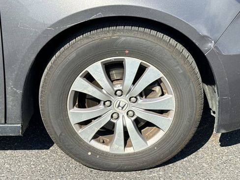 Used 2015 Honda Odyssey EX image 11
