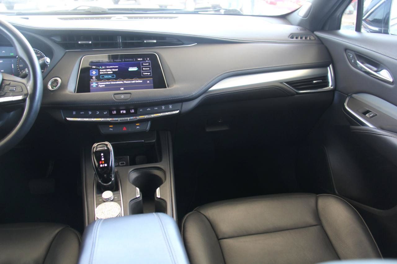 Used 2022 Cadillac XT4 Premium Luxury w/ Driver Awareness Package FWD image 10