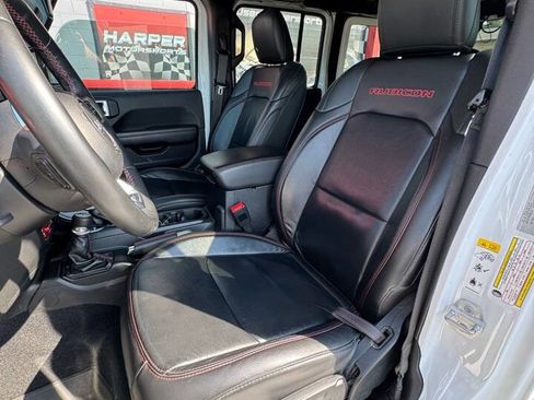 Used 2018 Jeep Wrangler Unlimited Rubicon image 17