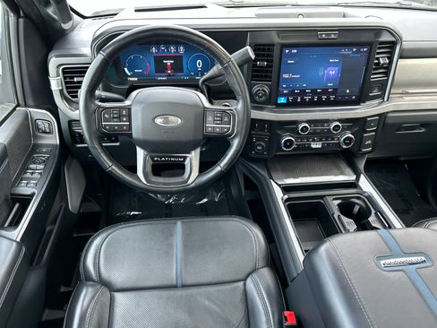 Certified 2025 Ford F350 Platinum image 28