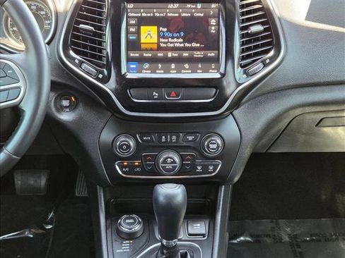Used 2019 Jeep Cherokee High Altitude AWD/4WD image 15