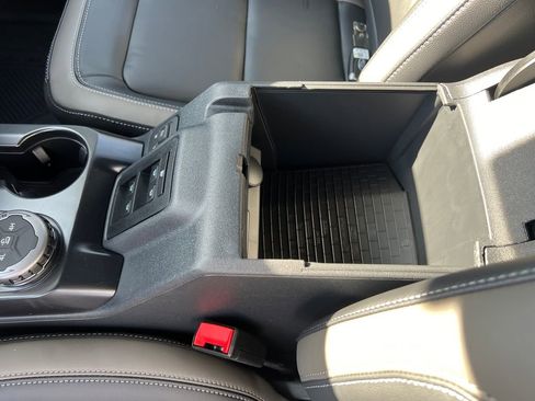 New 2025 Ford Bronco Outer Banks image 21