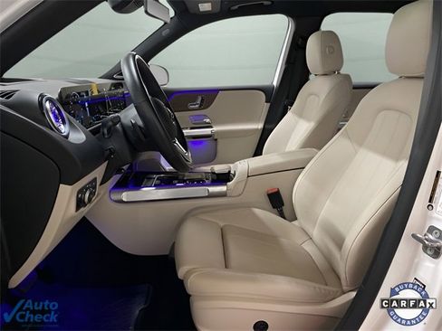 Used 2023 Mercedes-Benz EQB 300 4MATIC w/ Pinnacle Package image 15