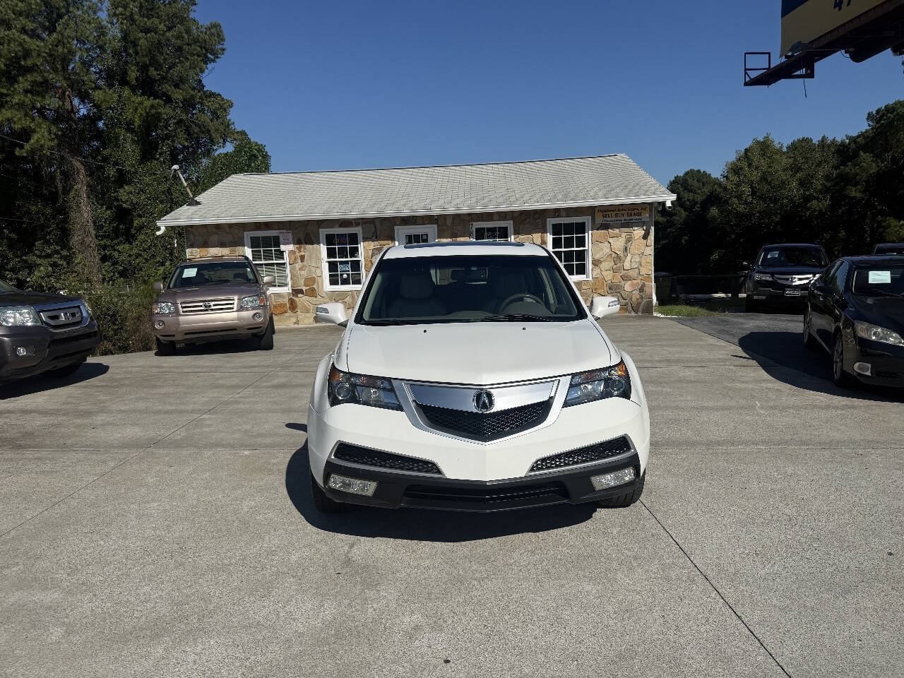 Used 2011 Acura MDX AWD/4WD image 2
