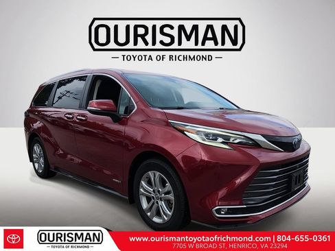 Certified 2021 Toyota Sienna Platinum AWD/4WD image 1