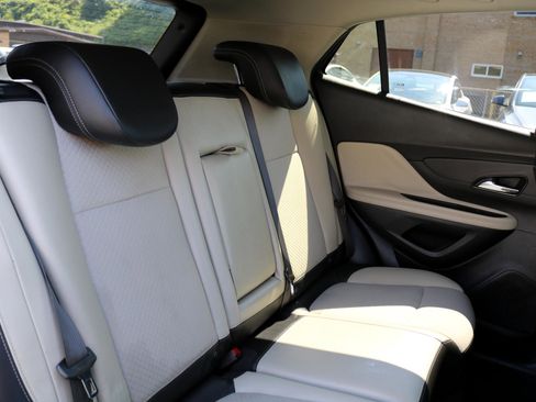 Used 2018 Buick Encore Preferred image 41