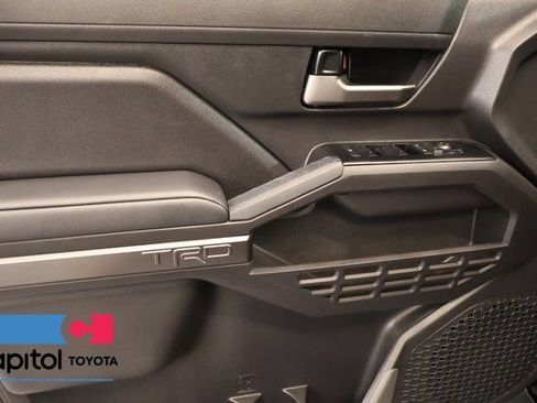 Certified 2025 Toyota Tacoma TRD Sport AWD/4WD image 10
