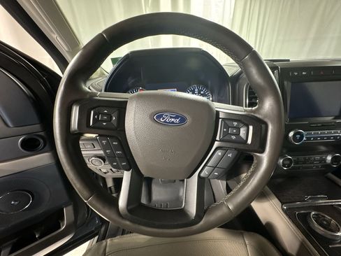 Used 2019 Ford Expedition Max Limited image 21