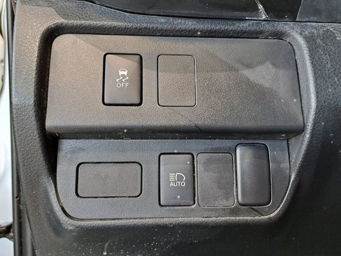 Used 2023 Toyota Tacoma SR image 8