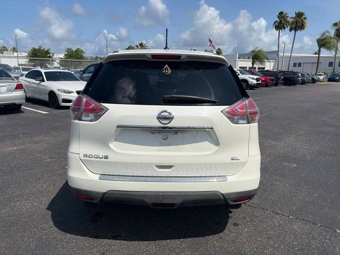Used 2016 Nissan Rogue SL w/ SL Premium Package FWD image 6