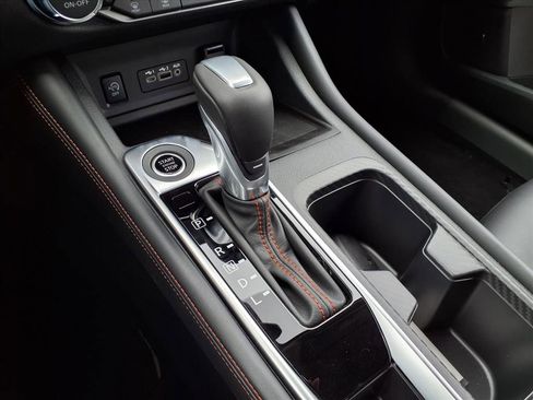 New 2025 Nissan Sentra SR w/ SR Premium Package FWD image 25