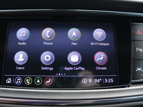 Used 2022 Buick Enclave Avenir w/ Avenir Technology Package image 32