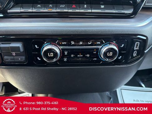 Used 2025 GMC Sierra 1500 SLT AWD/4WD image 20