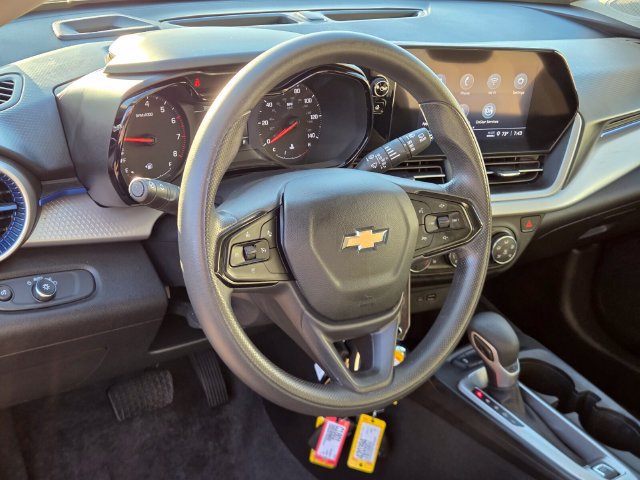 Certified 2024 Chevrolet Trax LS w/ LS Convenience Package FWD image 16