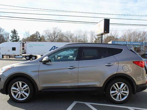 Used 2016 Hyundai Santa Fe Sport 2.0T w/ Option Group 05 image 9