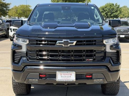 Used 2025 Chevrolet Silverado 1500 LT Trail Boss AWD/4WD image 8