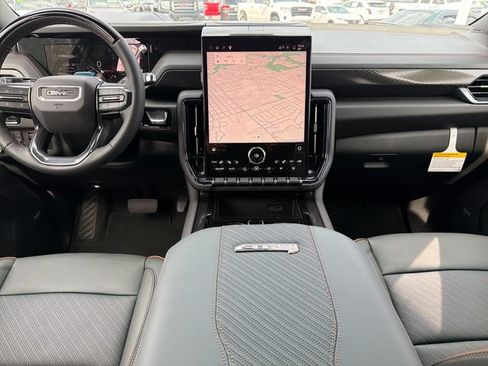 New 2026 GMC Yukon XL AT4 w/ AT4 Premium Plus Package AWD/4WD image 9