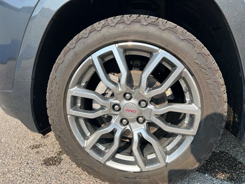 Used 2022 GMC Terrain Denali AWD/4WD image 31